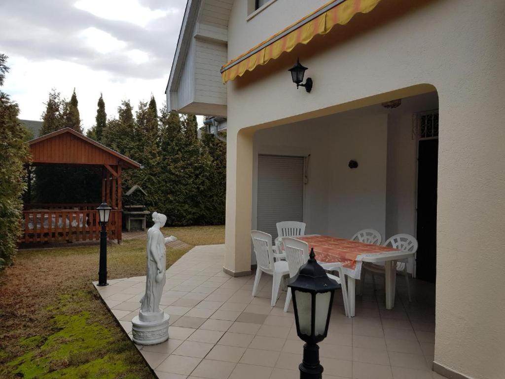 Villa Reginavendeghaz Balatonmáriafürdő Exterior foto